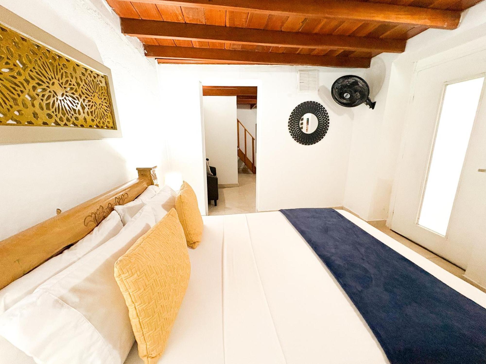 Hotel At The Park Cartagena