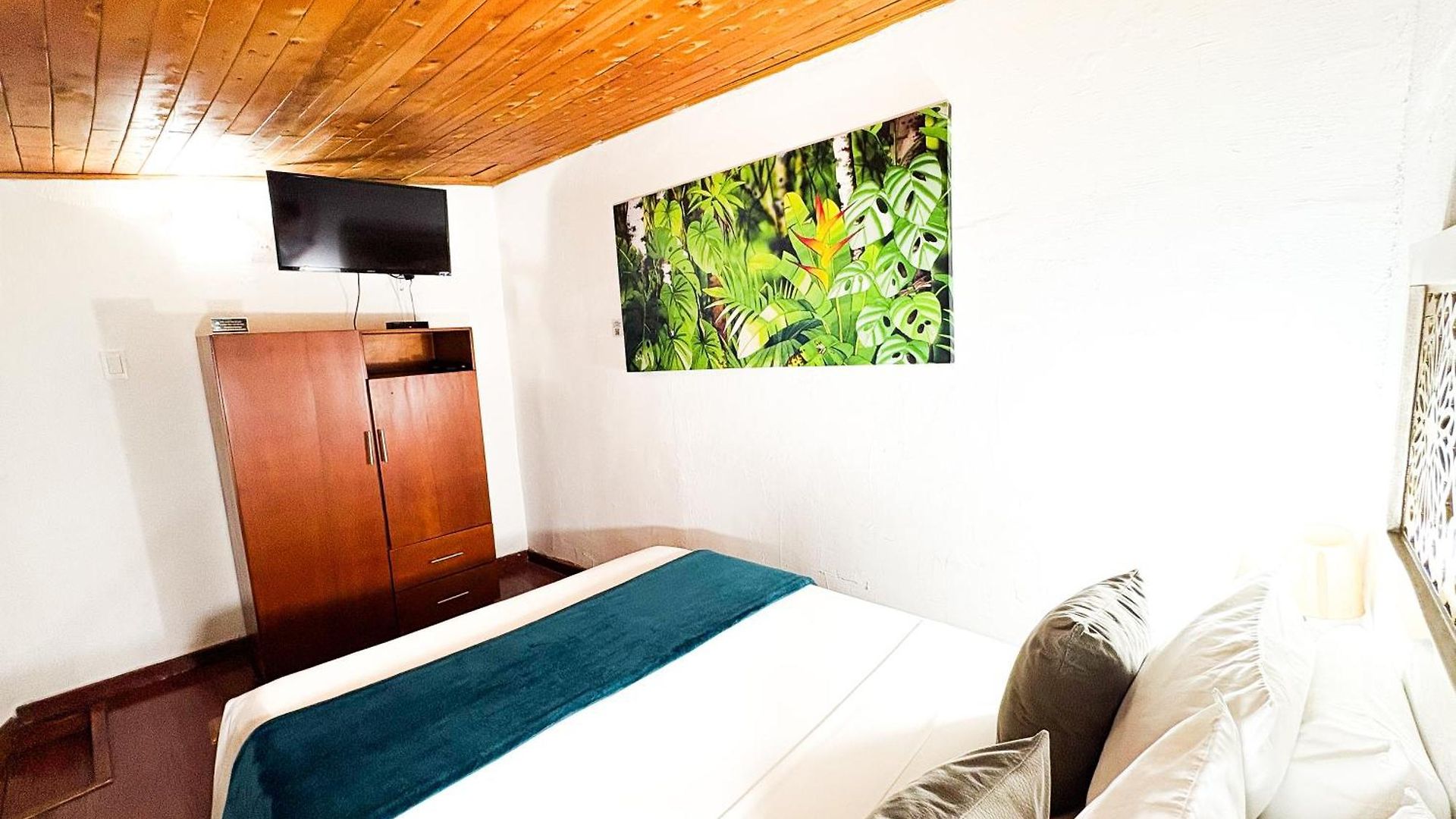 Hotel At The Park Cartagena