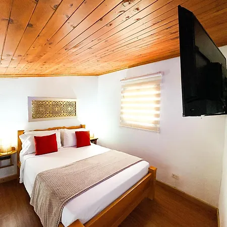 Hotel At The Park Cartagena