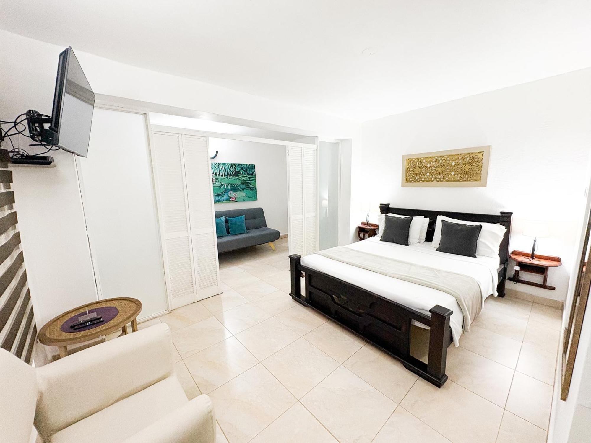 Hotel At The Park Cartagena