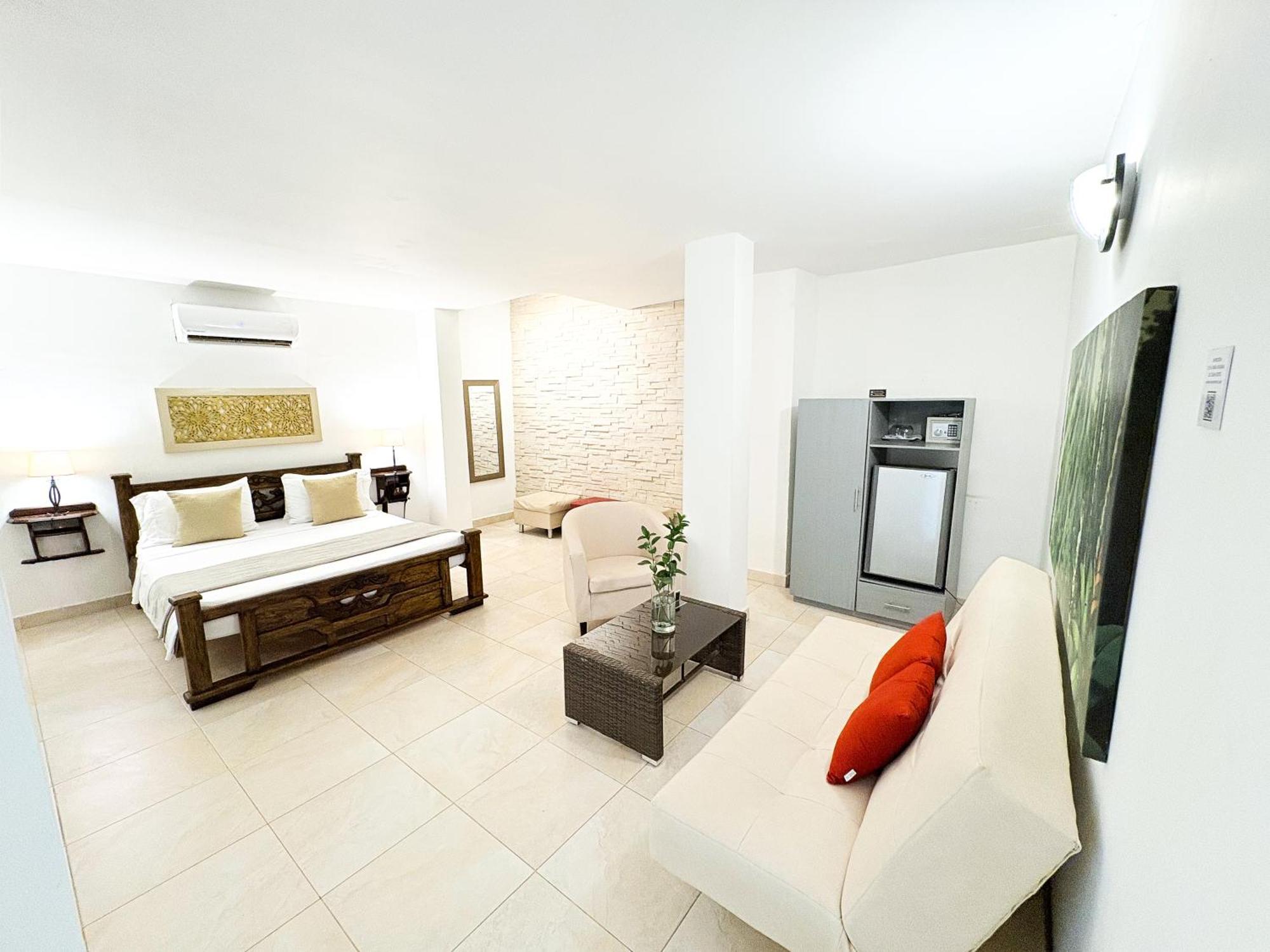 At The Park Hotel 3*